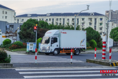 黃牌廂貨也能進城啦！多地試點中型貨車與輕型貨車同等路權