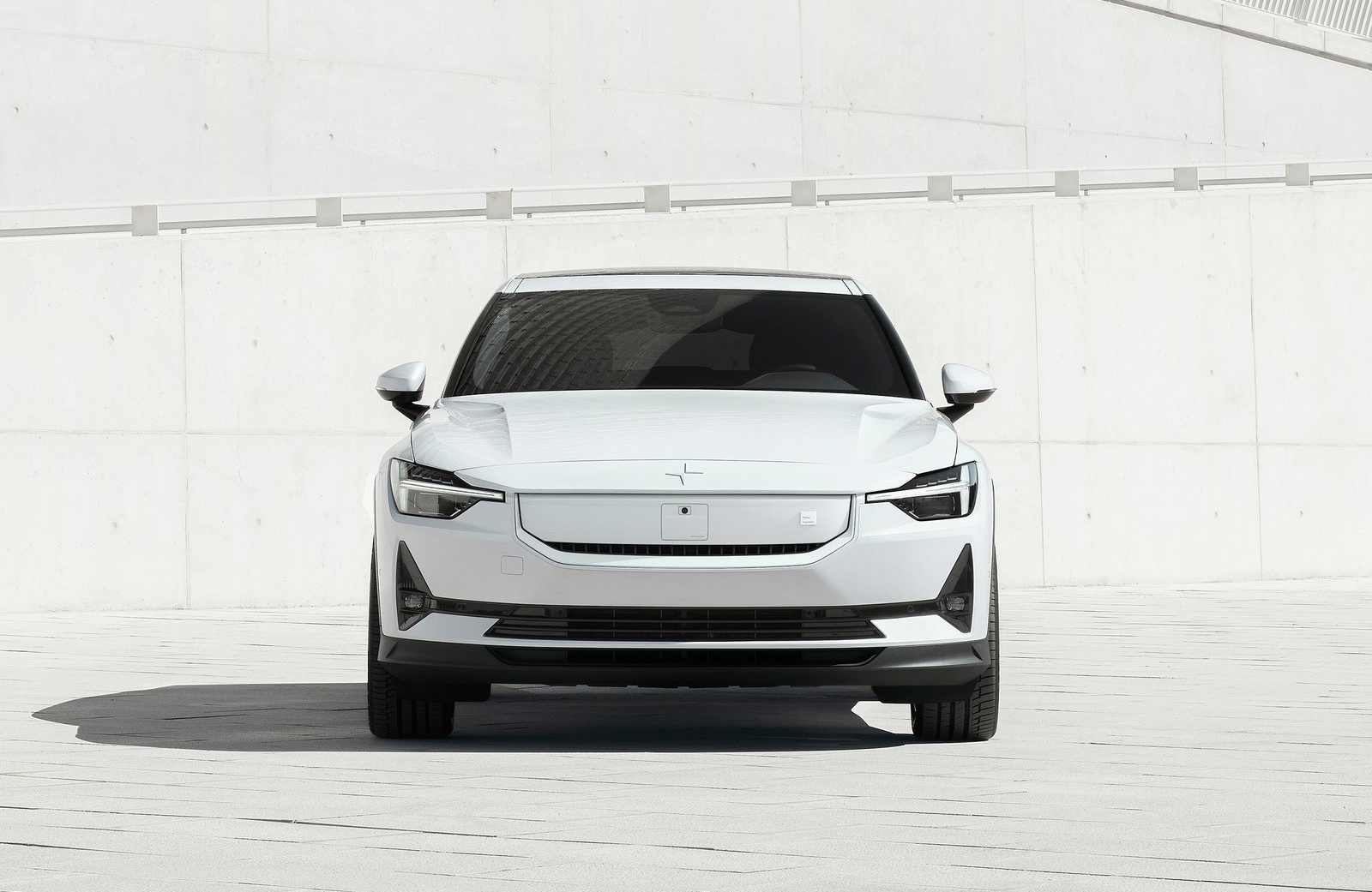 新款Polestar 2官圖發(fā)布 性能提升/換裝封閉式前臉