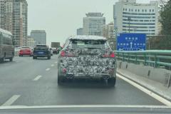 疑似全新寶馬X1 M國內(nèi)路試諜照 或?qū)⒁M(jìn)