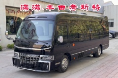 豐田考斯特考察一號(hào)陸地公務(wù)車10座價(jià)格配置