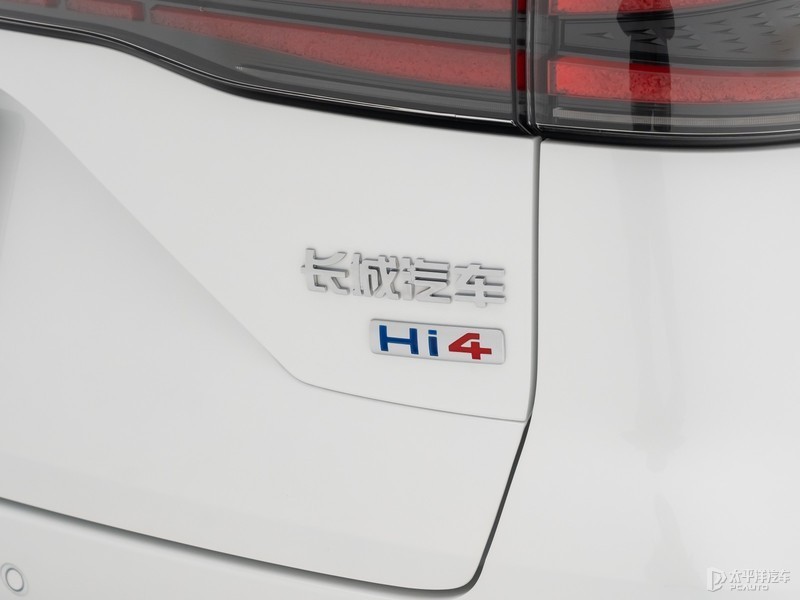二代哈弗梟龍MAX上市 全系搭載二代Hi4插混系統(tǒng)/支持高階智駕