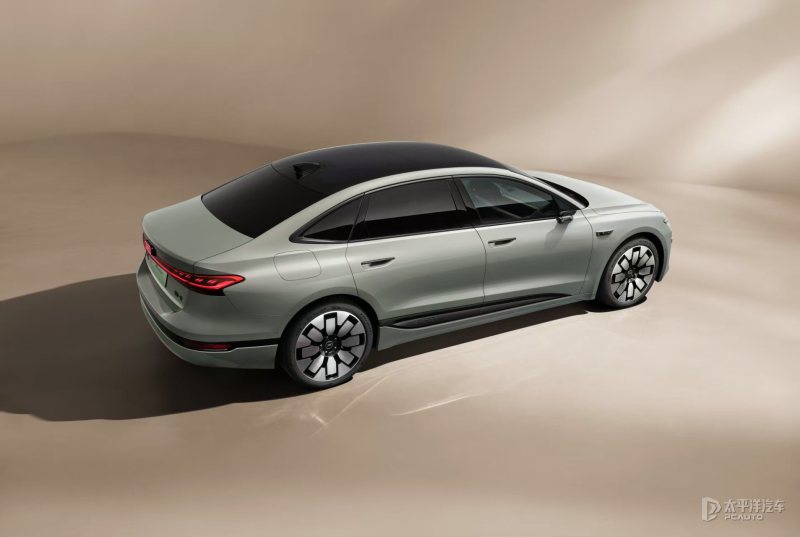 2025上海車展：奧迪A6L e-tron亮相 四驅(qū)版百公里加速僅需4.5秒
