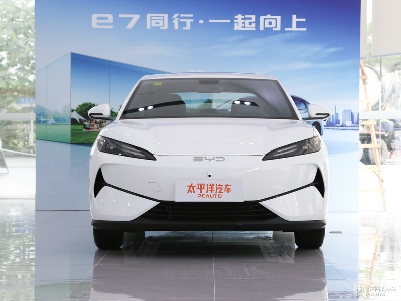 比亞迪e7正式上市 上市限時(shí)優(yōu)惠價(jià)9.88萬(wàn)元起