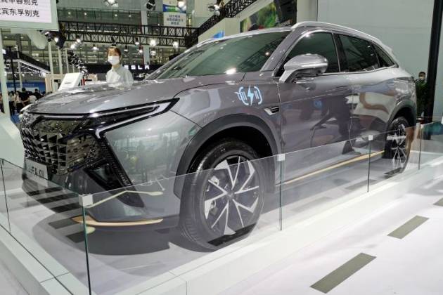 五粮液打造的全新SUV，轴距2820mm，搭载2.0T