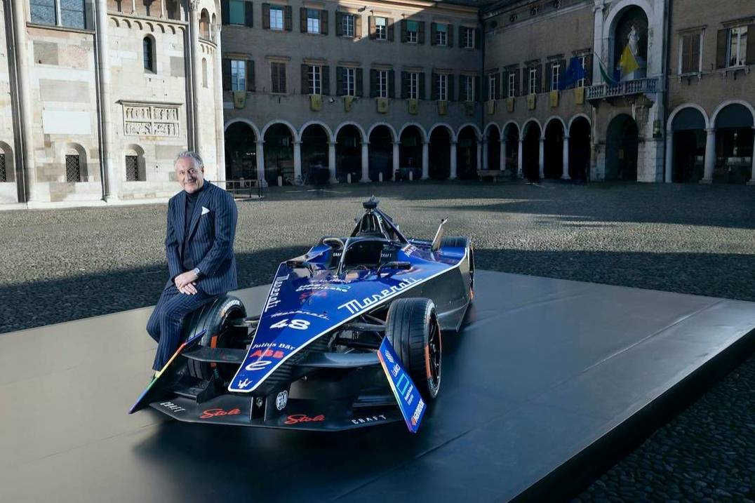 玛莎拉蒂MSG车队揭幕品牌首款纯电动赛车涂装