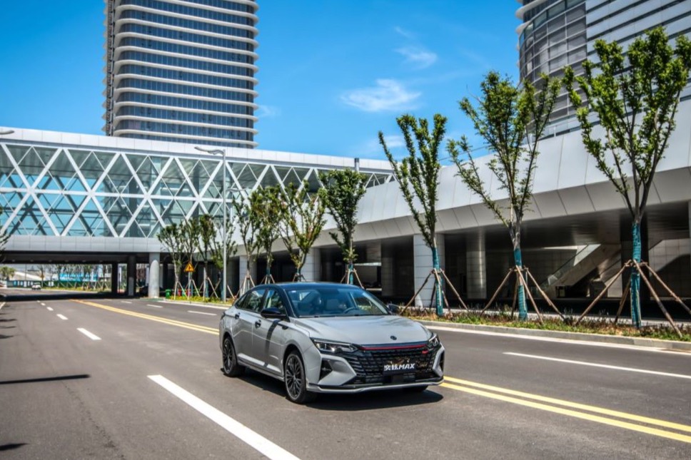車企也玩“世界波”，看東風(fēng)風(fēng)神如何吸引年輕人眼球