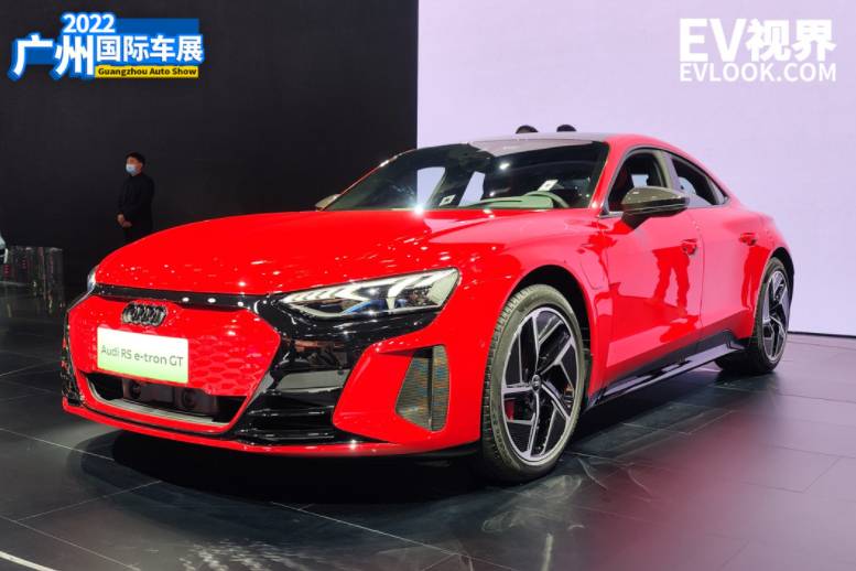 2022廣州車展：奧迪RS e-tron GT展臺實拍