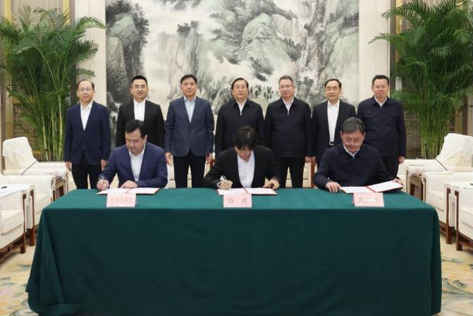 百度与武汉签署协议 聚焦智能网联汽车