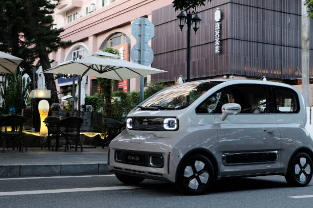 买家用小型新能源汽车，选五菱这款错不了