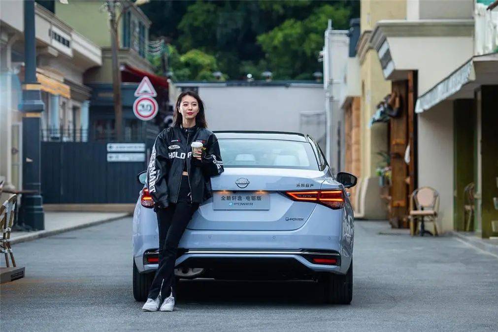 年少老成更多人愛，東風(fēng)日產(chǎn)新款軒逸官圖發(fā)布
