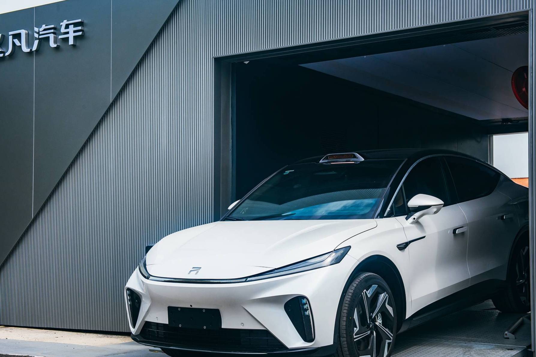車(chē)電分離后20萬(wàn)的飛凡R7，真的劃算嗎？