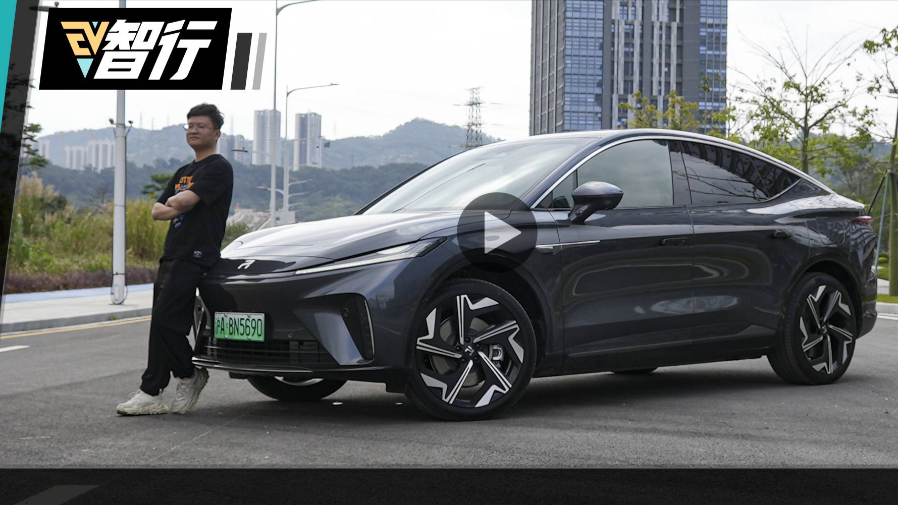 首次OTA升級驚喜大，看“三好”座駕——飛凡R7如何出圈？