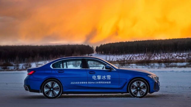 极寒之地邂逅BMW i3 纯电也嗨！
