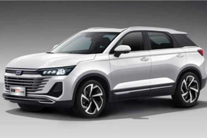 家庭用車的首選，2023款奔騰T77