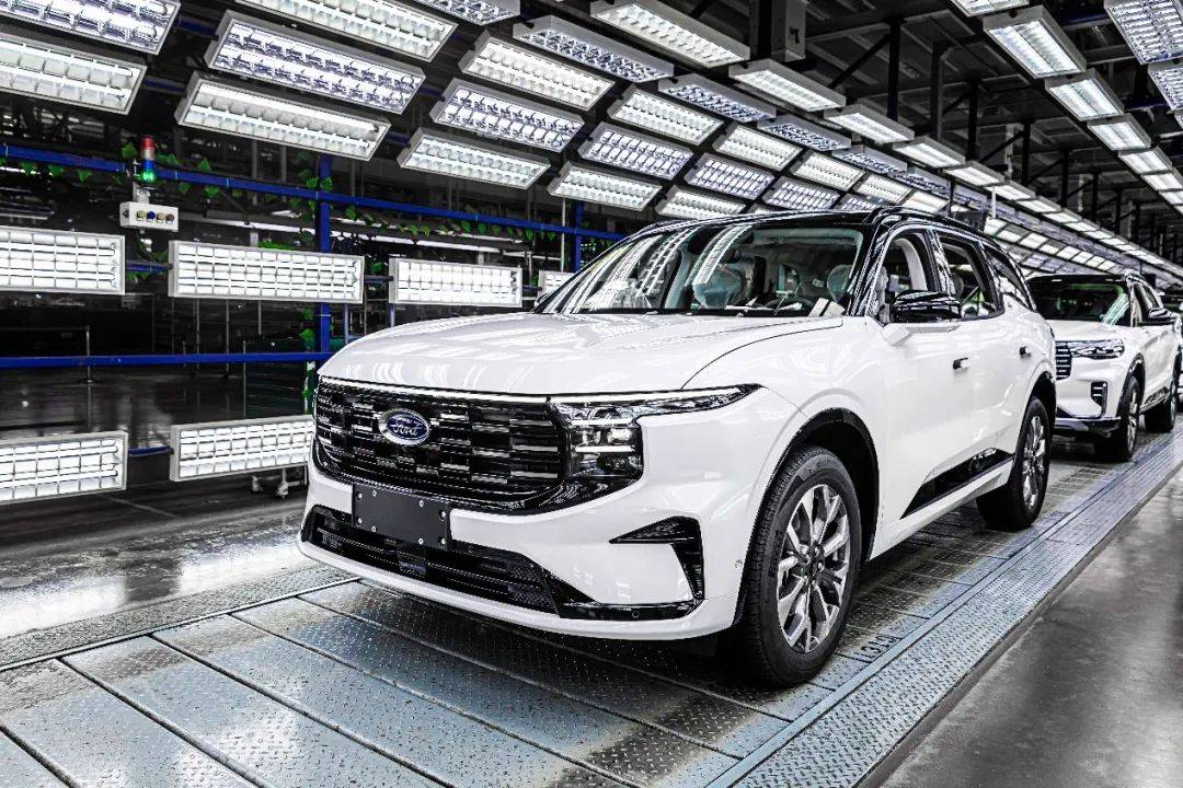 或許是動(dòng)力最好的混動(dòng)SUV,工廠淺試福特銳界L