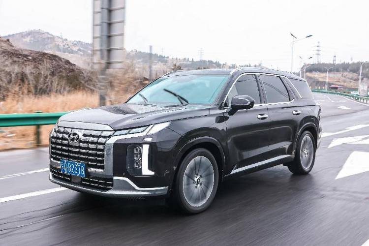 心系校園,共筑夢想丨現代汽車“夢想之屋”助學公益再啟航