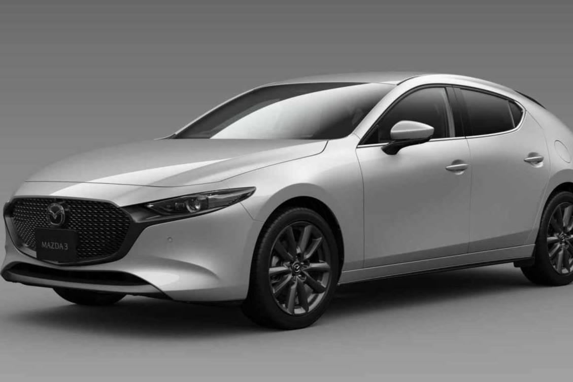 2024款Mazda 3正式亮相 屏幕更大 新增金属色车身