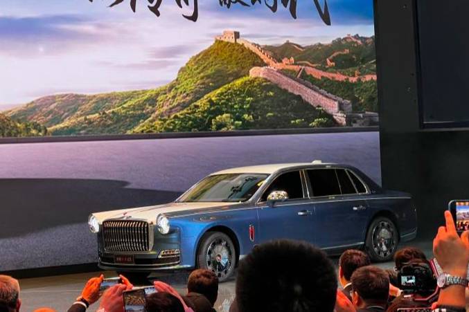 2023上海車(chē)展 全新一代紅旗L5正式亮相并開(kāi)啟預(yù)訂