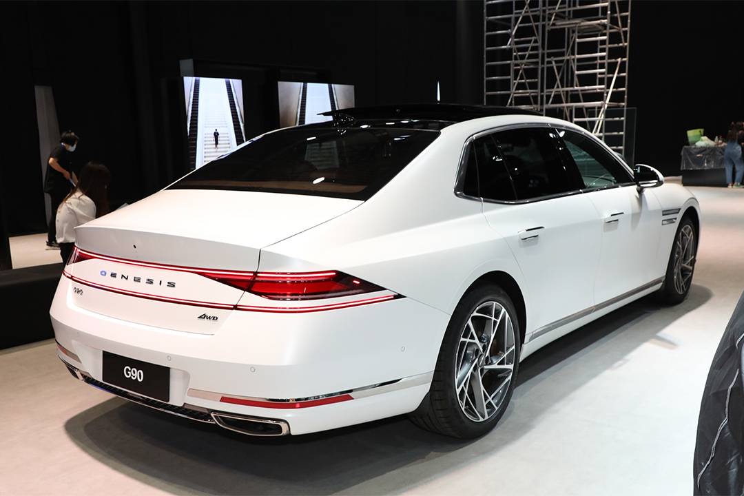 2023上海车展：捷尼赛思G90预售71.8万起