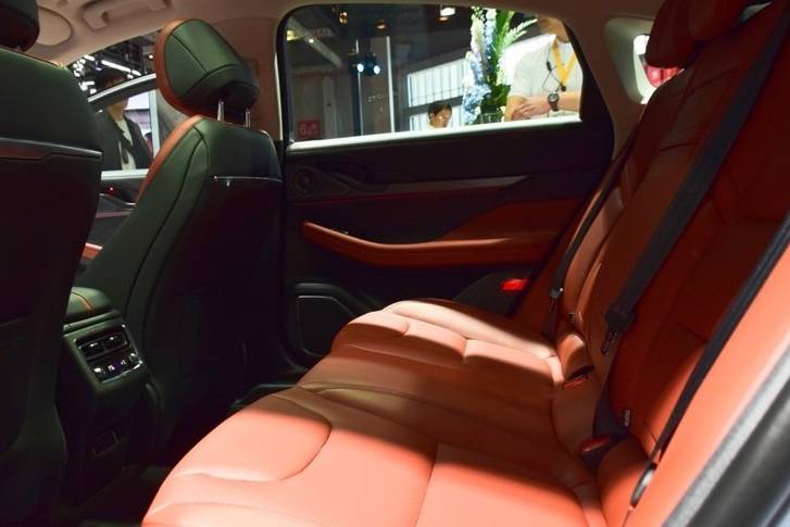 上海車展豪車當?shù)?，林肯Z成為佼佼者