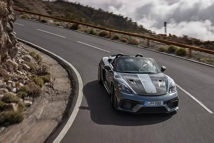 保時捷718 Spyder RS開啟預售，157.8萬！