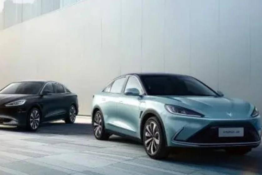 極狐汽車:回歸初心,把“極智”做到極致,把事情做到最好