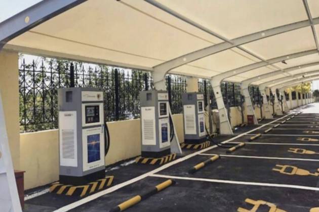 理想汽车超充电站能否颠覆新能源汽车的充电难题？