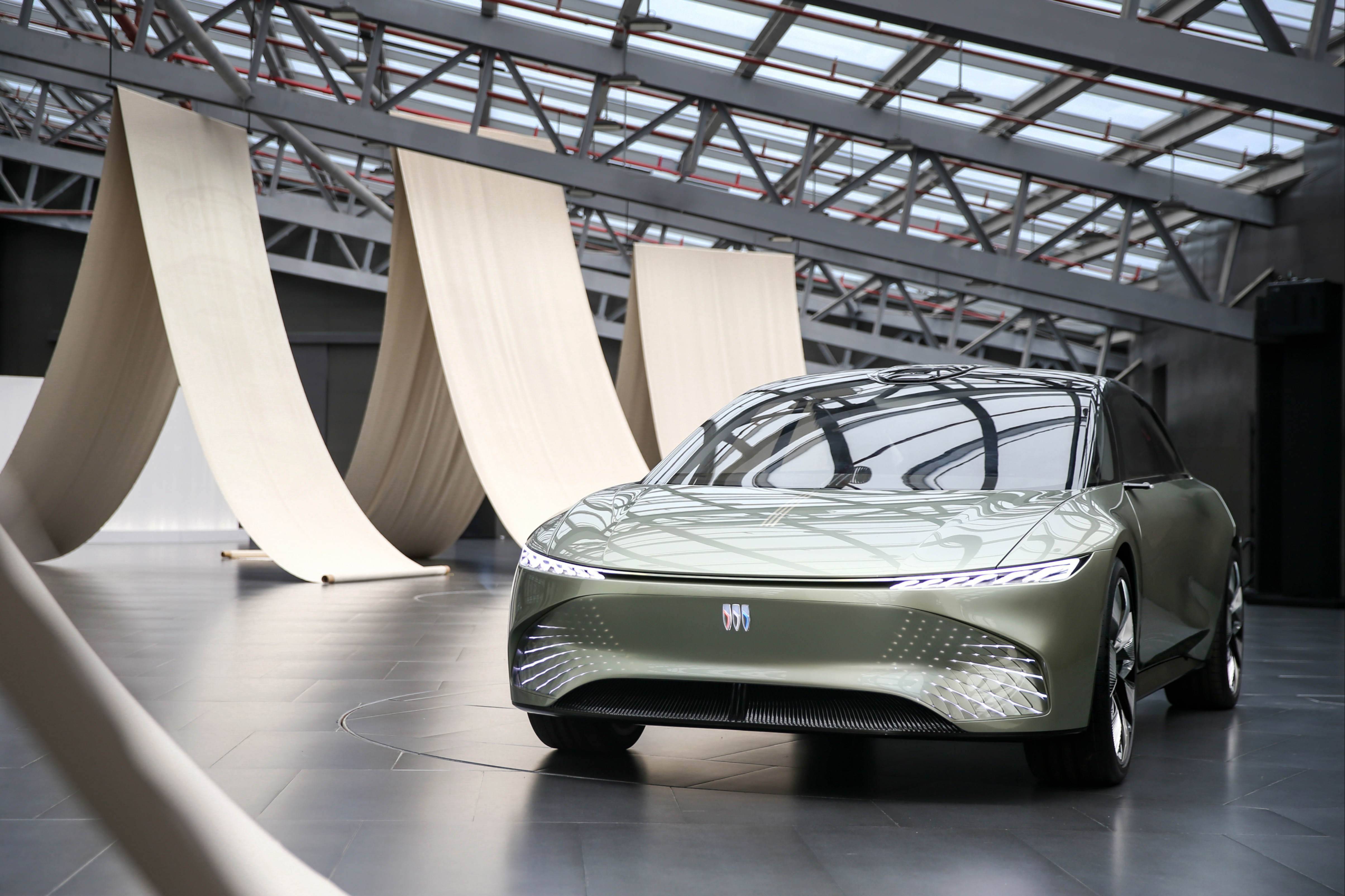 在汽车界顶尖设计中心，看到一辆属于未来的汽车