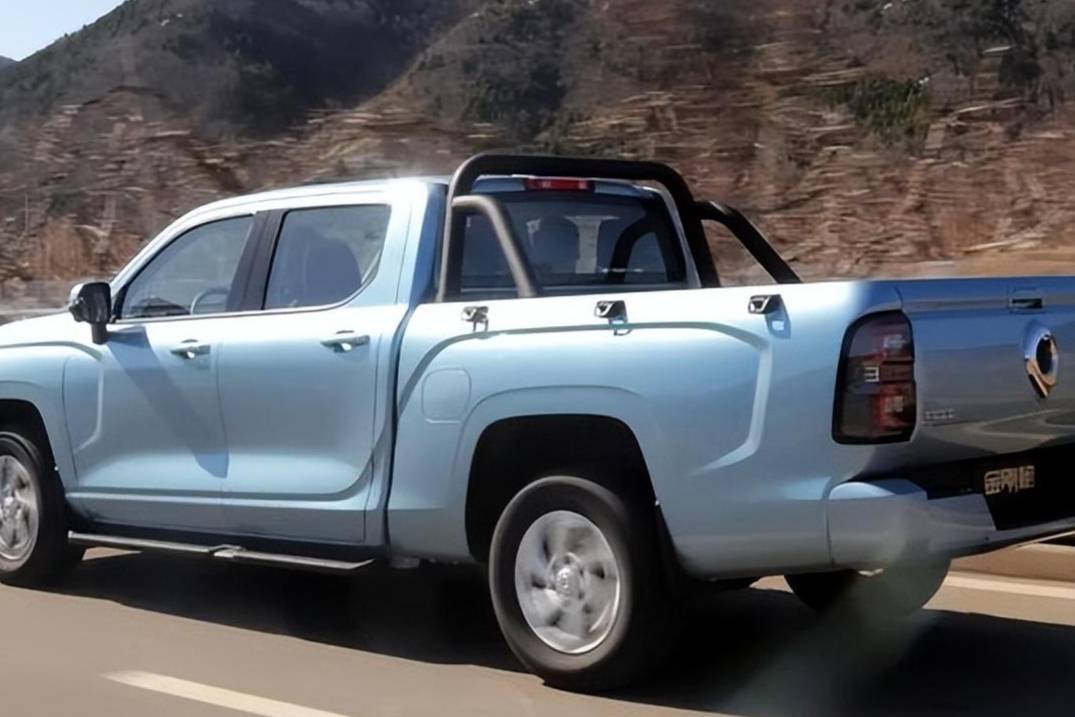 全新哈弗H5曝光，跑工地專用車？