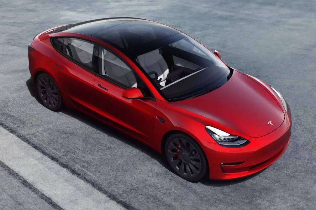 特斯拉价格下调，新款Model S/X最高优惠4.5万元