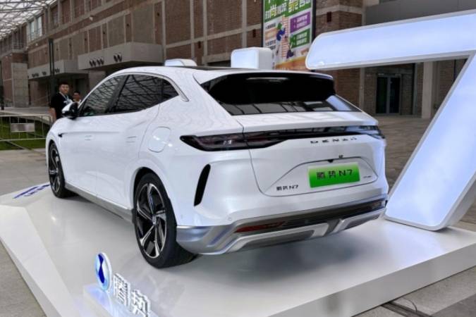 腾势汽车迎来全新中型SUV！轴距近3米，续航可达702Km