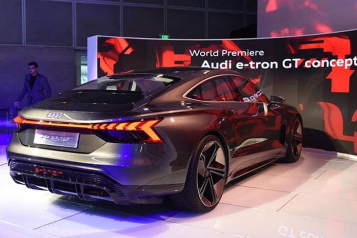 100多萬的車不如國產(chǎn)60萬？奧迪e-tron GT限量銷售