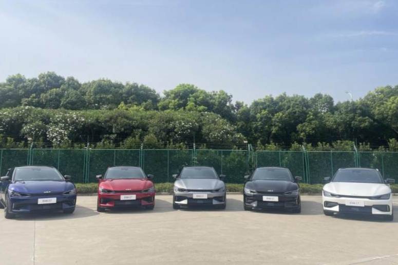 首批起亞EV6進(jìn)口車抵達(dá)中國(guó),全國(guó)盲訂火熱進(jìn)行中