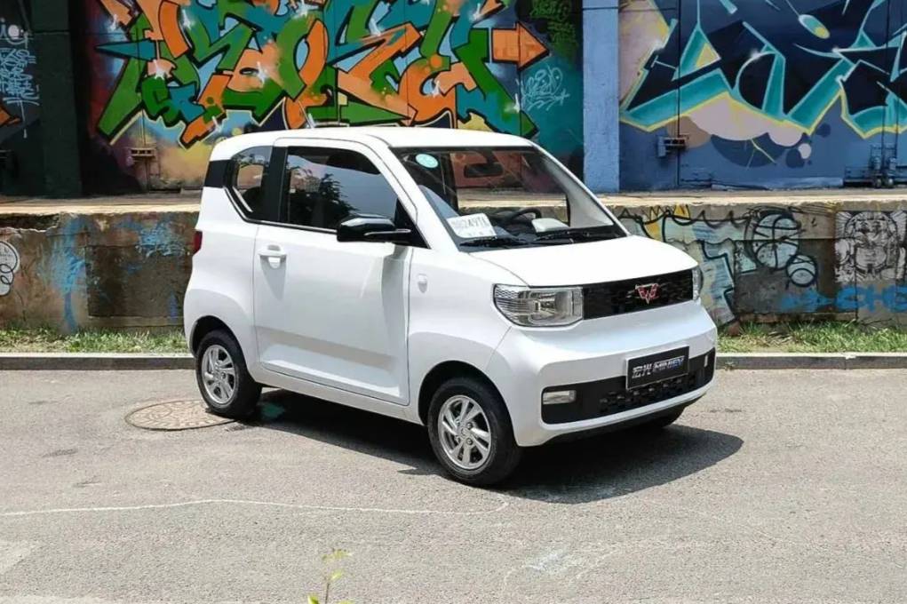 【e汽車(chē)】新款五菱宏光MINIEV實(shí)車(chē)圖片曝光