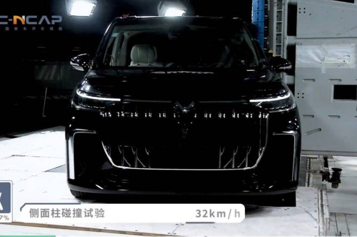中國新能源MPV首家！嵐圖夢想家榮膺C-NCAP五星安全認證