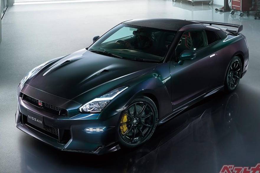 新一代日產GTR R36化身純電超跑動力超保時捷Taycan