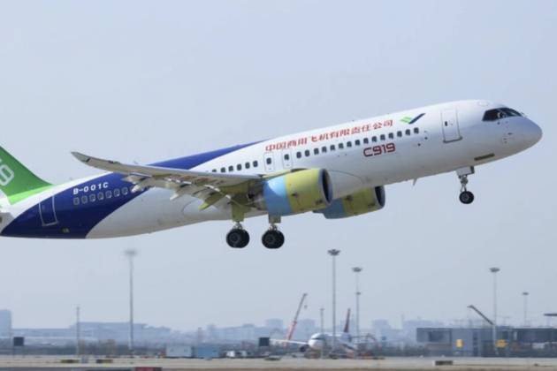 C919飞机能否打破波音空客的垄断？国产大飞机市场前景和挑战