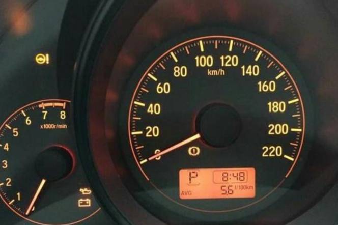 排量1.5L的車，一般油耗最高在多少？