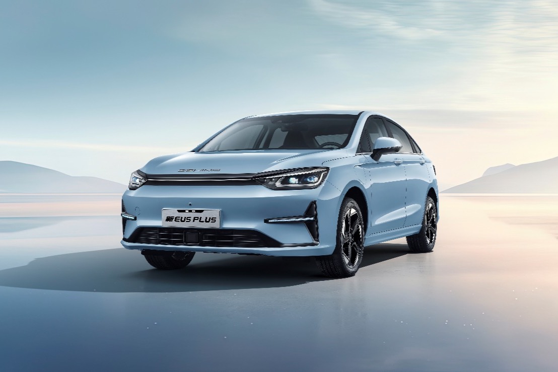 北京汽車“818嗨購節(jié)”，新魔方、新EU5 PLUS聯(lián)袂煥新