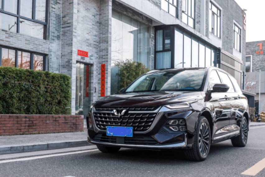 五菱凱捷混動版車主口碑：私家車帶來商務(wù)車的享受