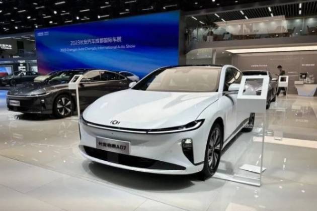 挑戰(zhàn)比亞迪漢，20萬級的插混轎車，啟源A07值得等嗎？