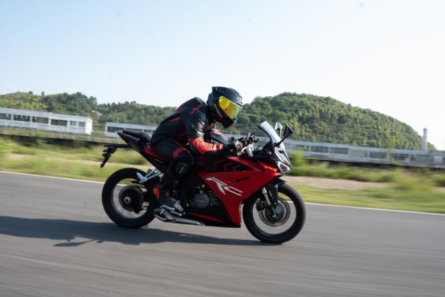 仿賽新卷王 賽科龍RC250 只需18500元起售