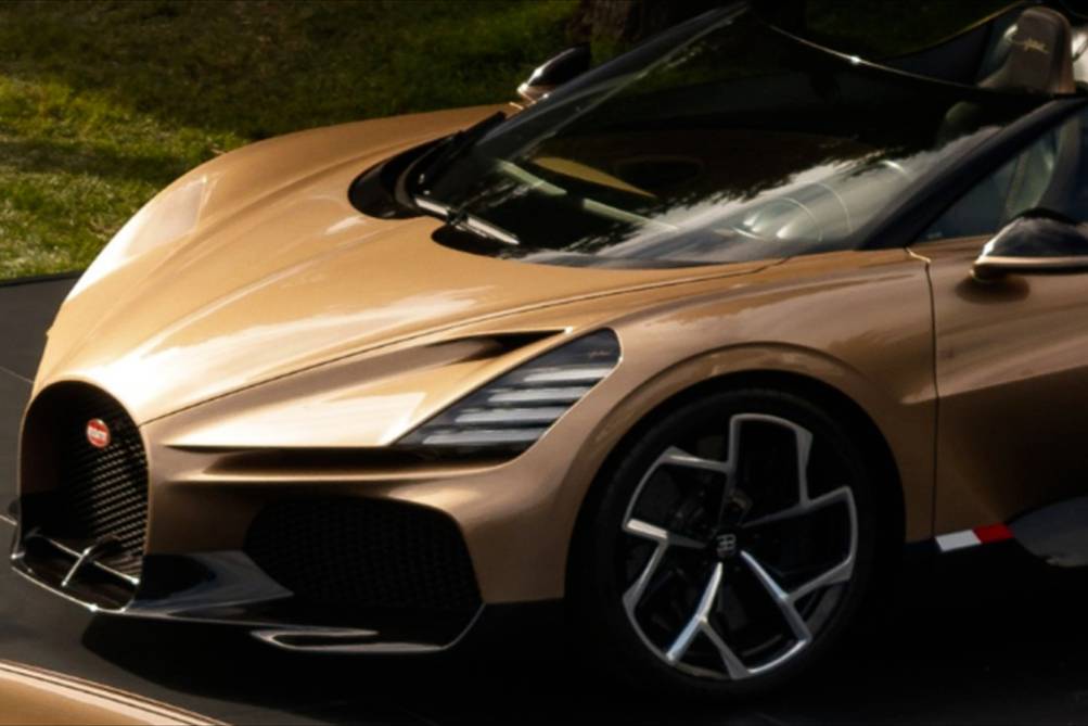 黄金配色，Bugatti W16 Mistral