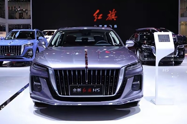 想入手國產(chǎn)車 2024款紅旗H5該怎么選？