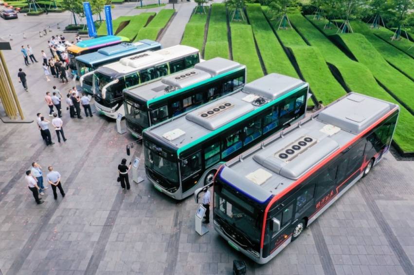 汽车大观｜十年公交新能源，宇通推动“中国样本”创新求变