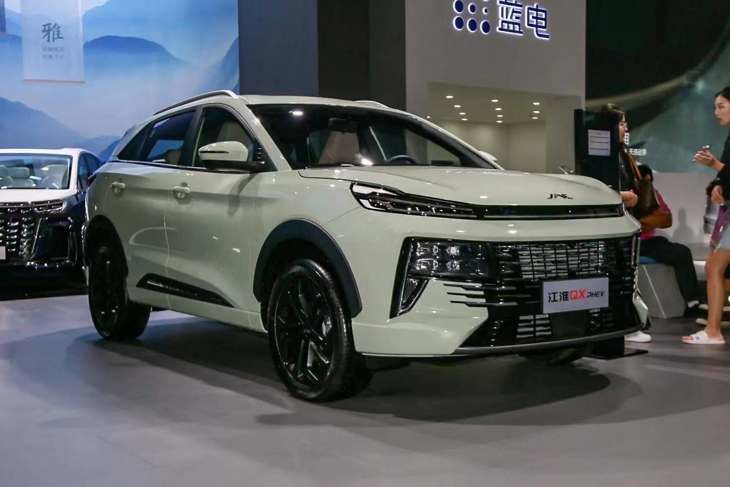 江淮QX PHEV正式上市：定位緊湊型SUV