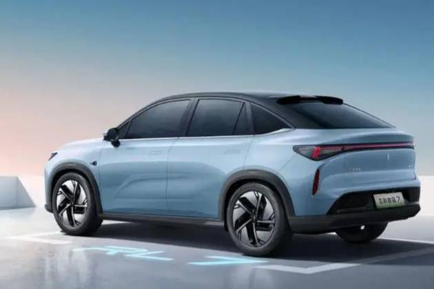 睿藍(lán)7：融合科技與自然美學(xué)的新一代車(chē)型