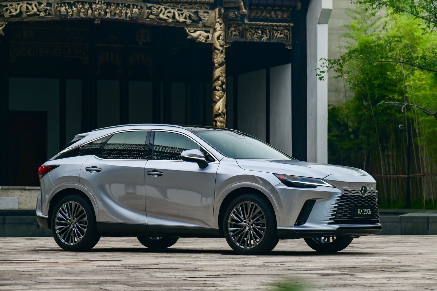 LEXUS雷克薩斯中大型豪華SUV全新一代RX正式上市 