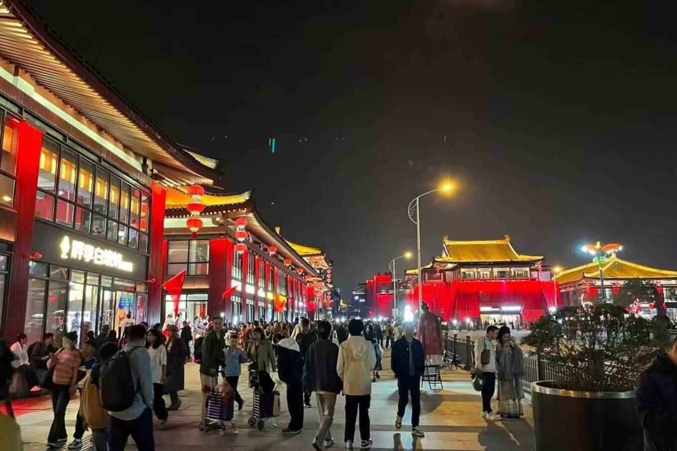 #五億人在重慶 女兒是個(gè)小漢服迷