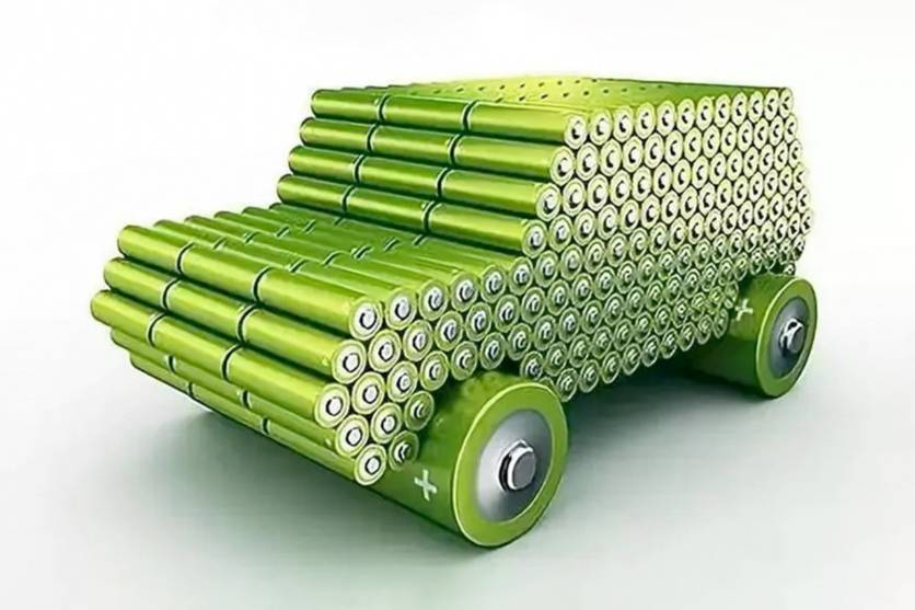 同样都是圆柱电池，干电池能不能装在汽车里？
